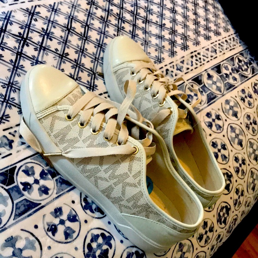 Michael Kors tennis shoes in great used condition looks new
